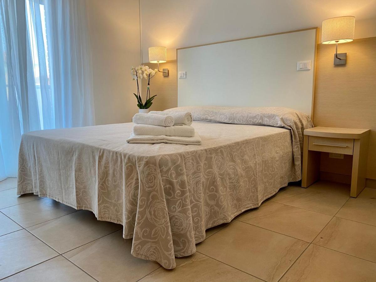Hotel Palladio B&B Cervia Exterior foto